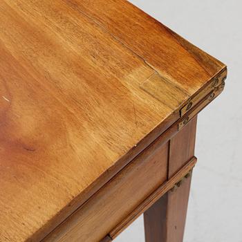 Spelbord, sengustavianskt, omkring år 1800.