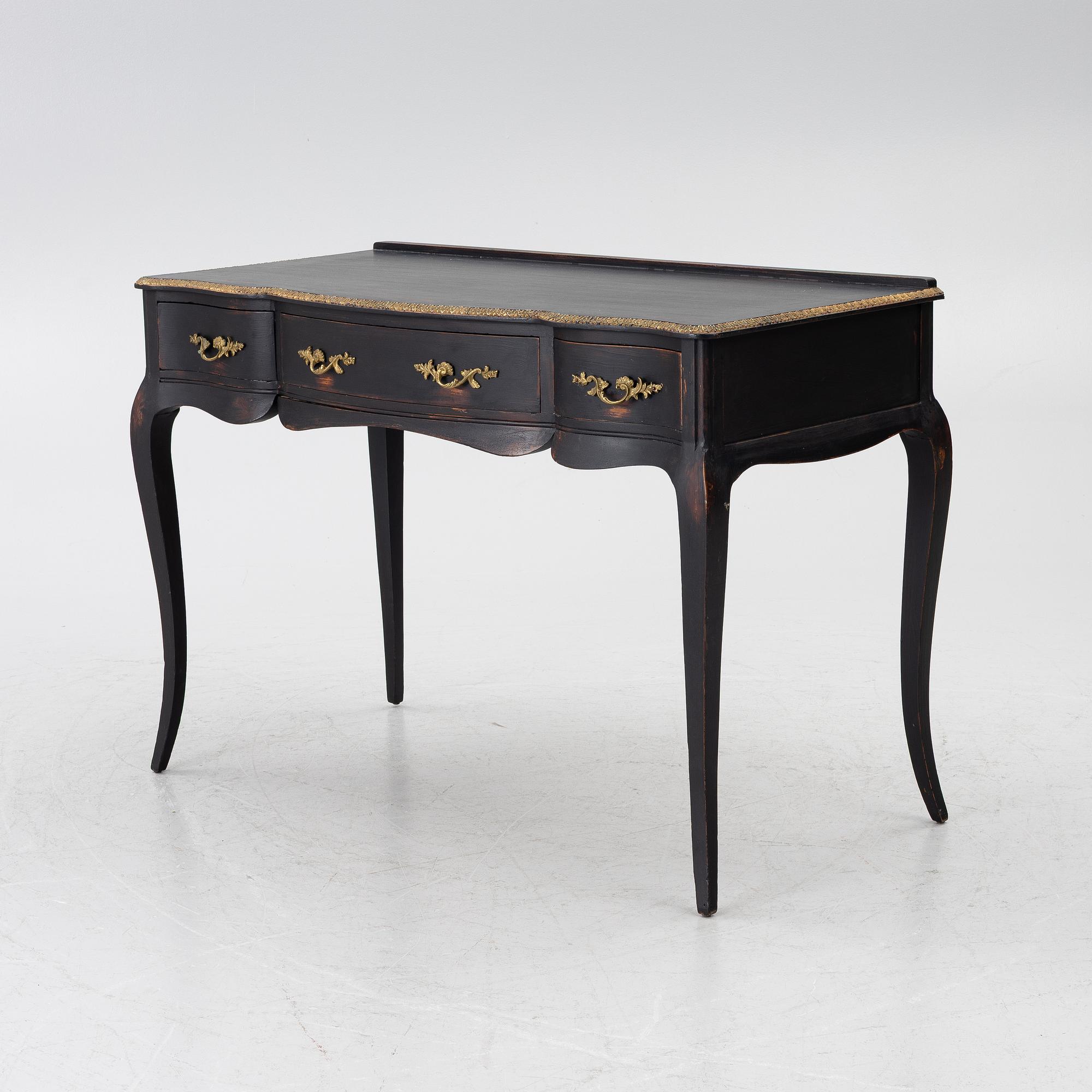 Skrivbord, rokokostil, 1900-tal.
