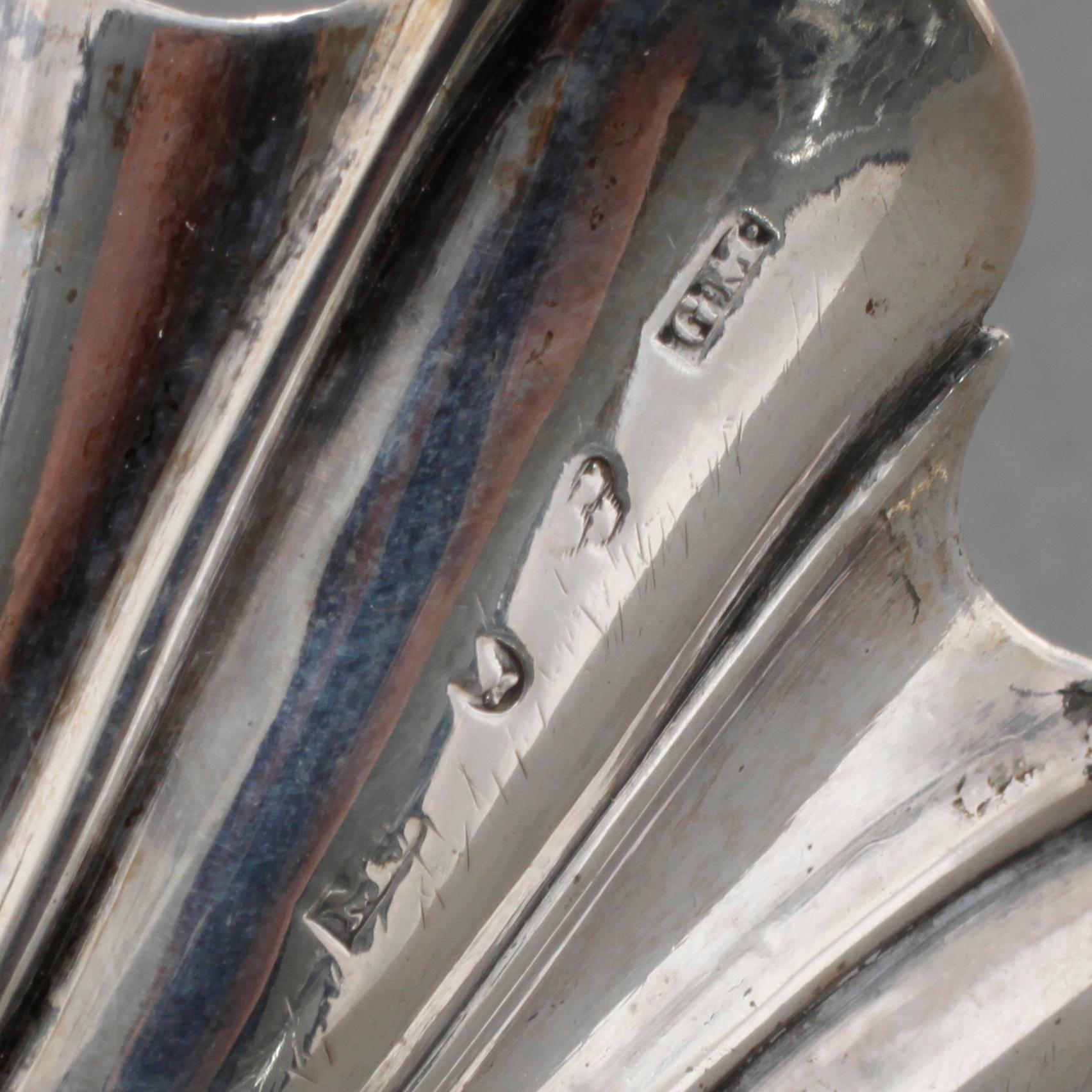 SALTKAR, ett par, silver, Gustaf Möllenborg, Stockholm, 1842, vikt 240 g.