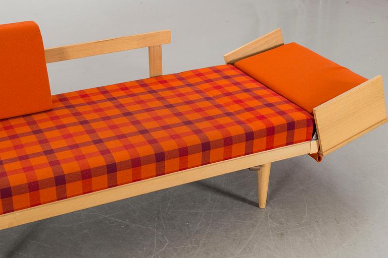 A HALDOR VIK & INGMAR RELLING "SVANE" DAYBED by Svane Norway.