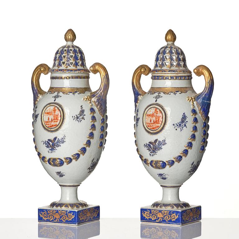 A pair of 'Marieberg' potpourri jars with covers, Qing dynasty, 18th century.