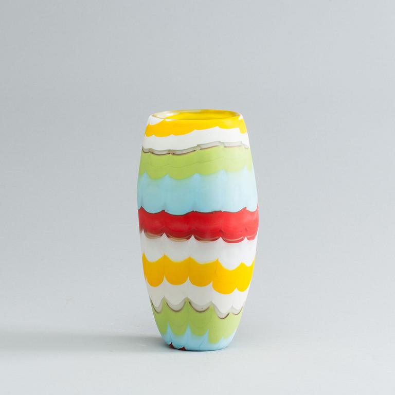 A VITTORIO FERRO MURRINE GLASS VASE FOR FRATELLI PAGNIN, 1990-2000.