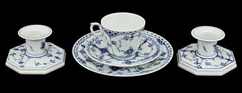 KAFFESERVISDELAR, 49 st, Musselmalet, Royal Copenhagen, 1900-talets andra hälft.