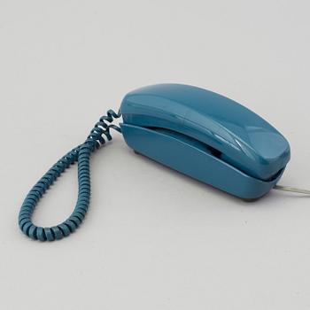 A 'Trimline' telephone by Henry Dreyfuss, Western Electric, USA. 1960's.