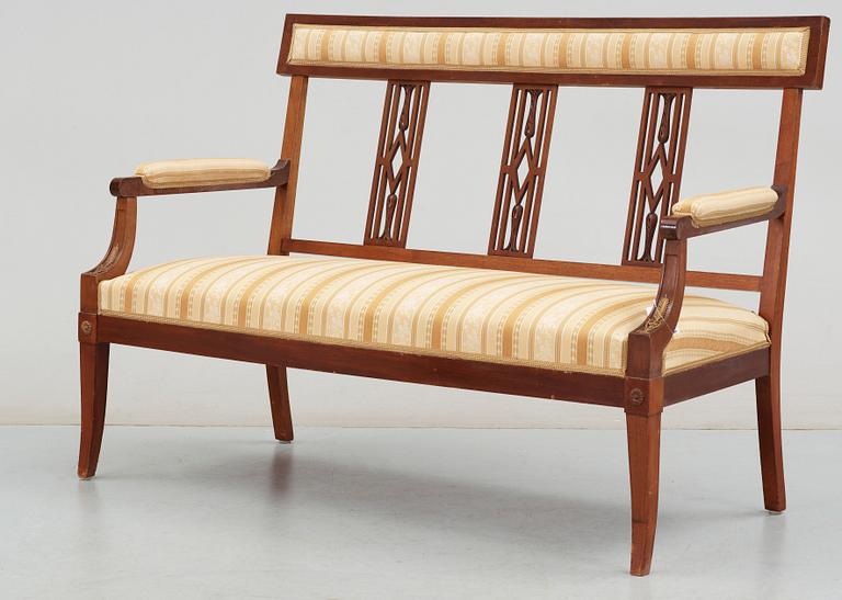 SALONGSGRUPP, 6 delar, empire-stil, 1900-talets början.