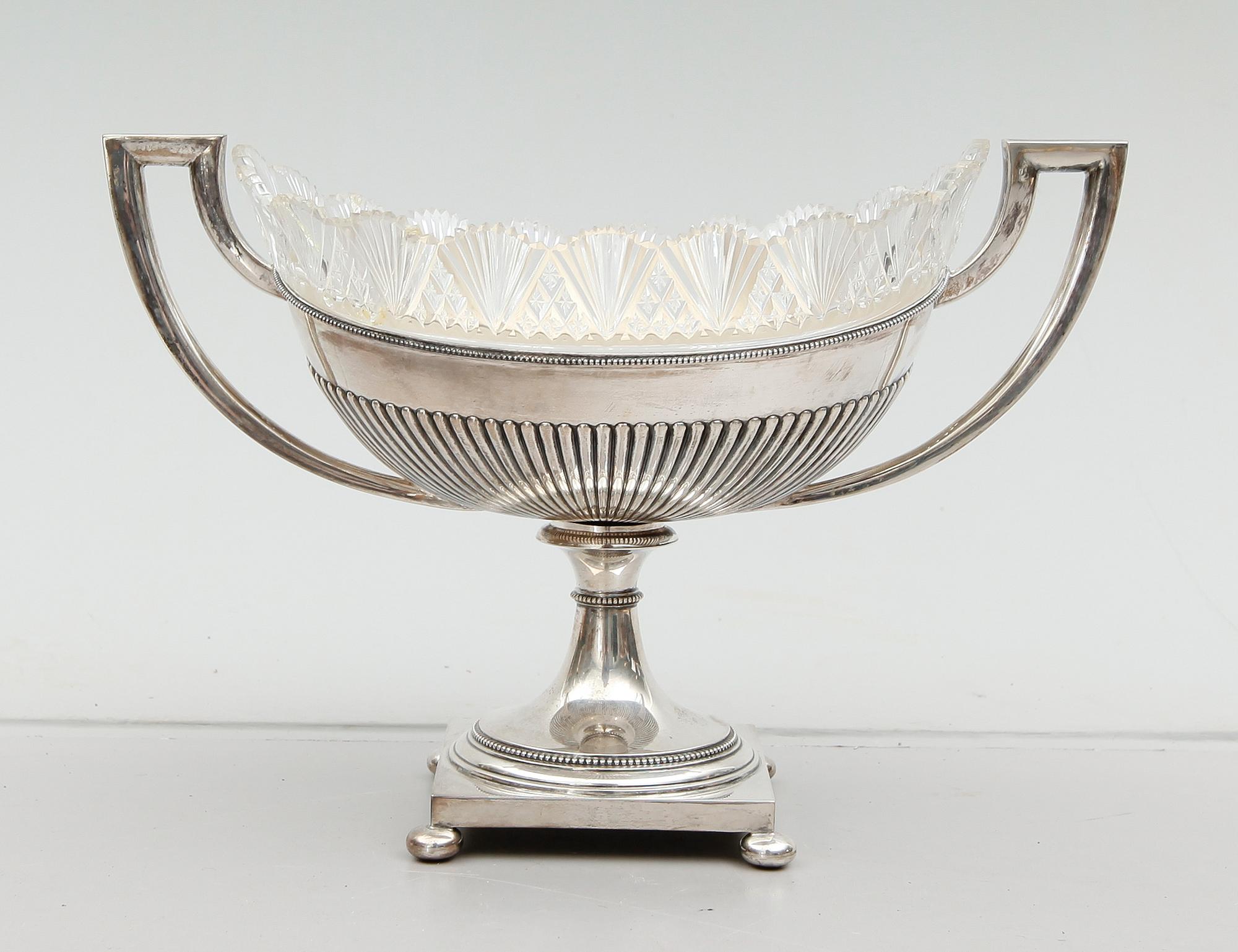 JARDINJÄR, silver, K Andersson, Stockholm 1906. Vikt ca 1026 gram.