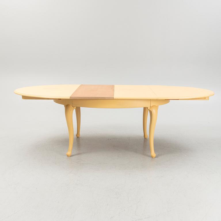 A 13-piece Rococo style dining room furniture suite, 20th Century.