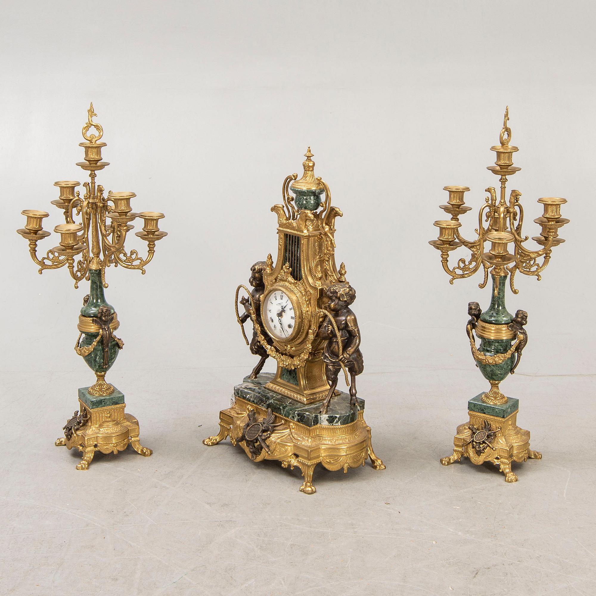 Table set, 3 dlr, Louis XVI style, second half of the 20th century.