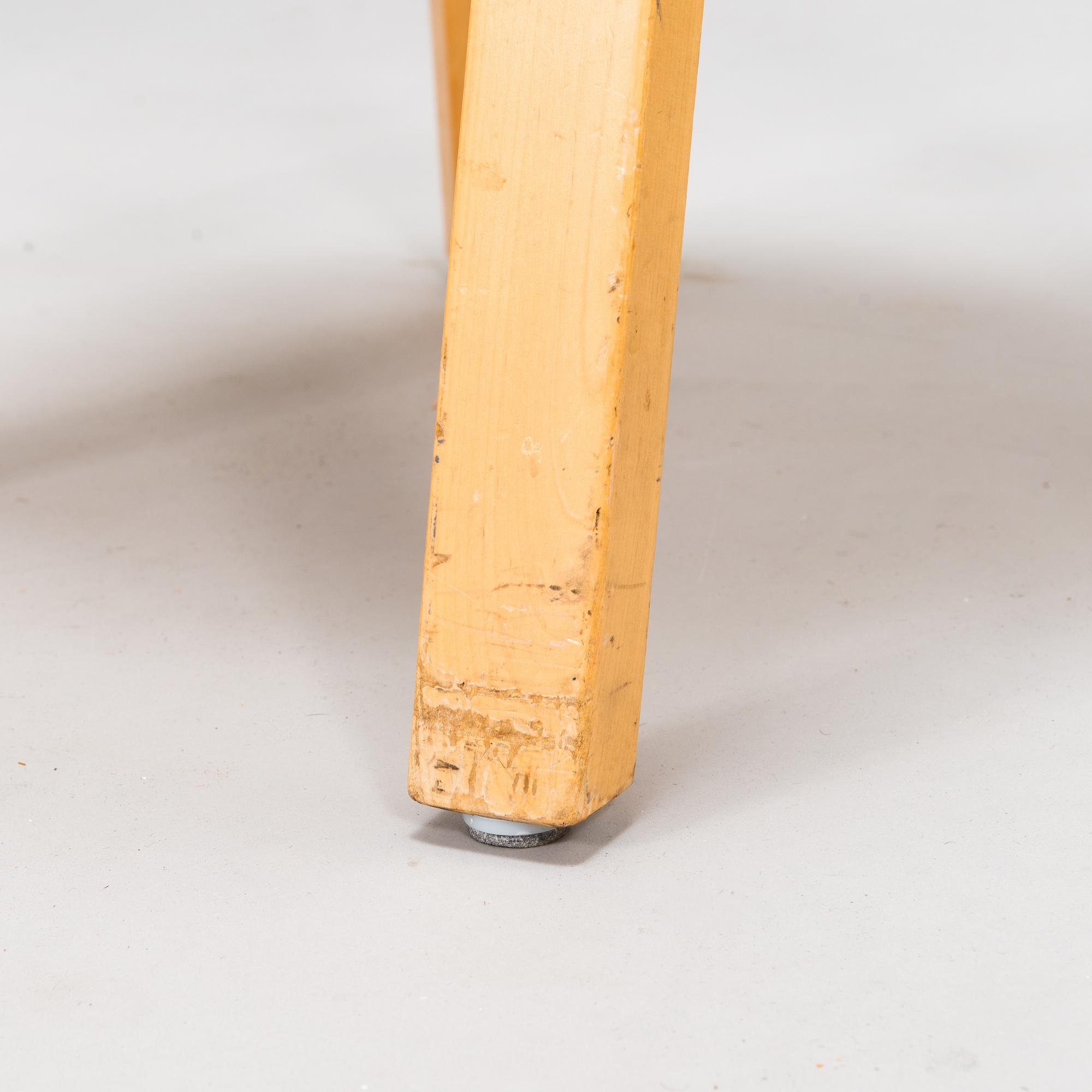 Alvar Aalto, two mid-20th century '66' chairs for Artek.