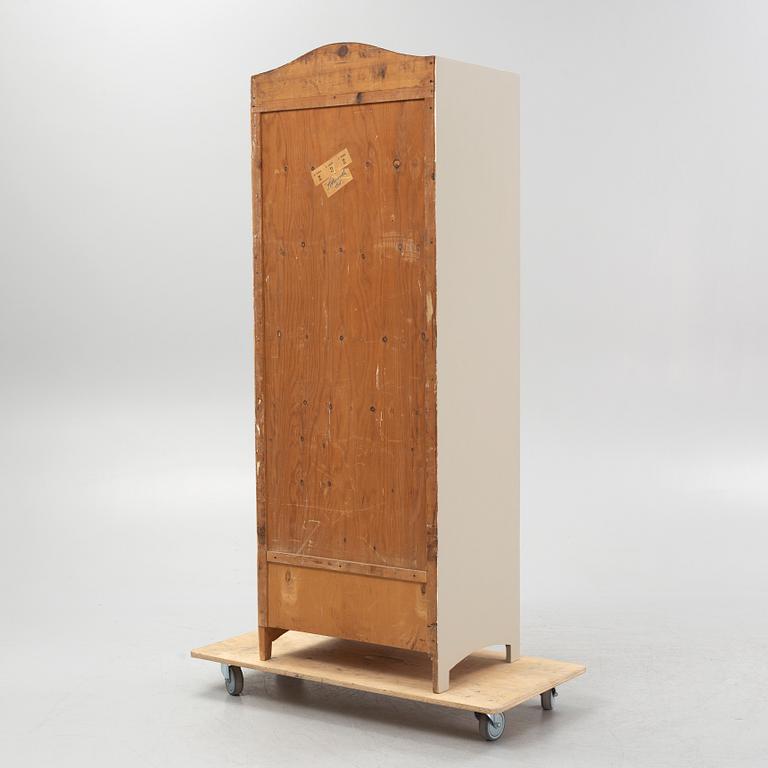 Klädskåp, jugend, tidigt 1900-tal.