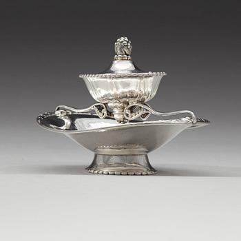 Georg Jensen, a bowl/dish, Copenhagen ca 1915-19, 830/1000 silver,
