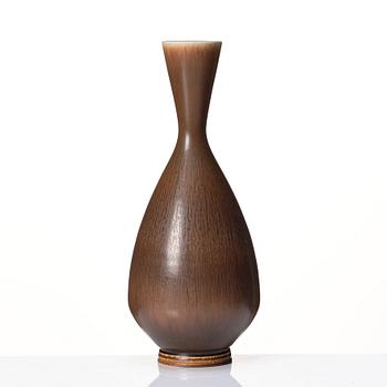 Berndt Friberg, a stoneware vase, Gustavsberg studio, Sweden 1963.