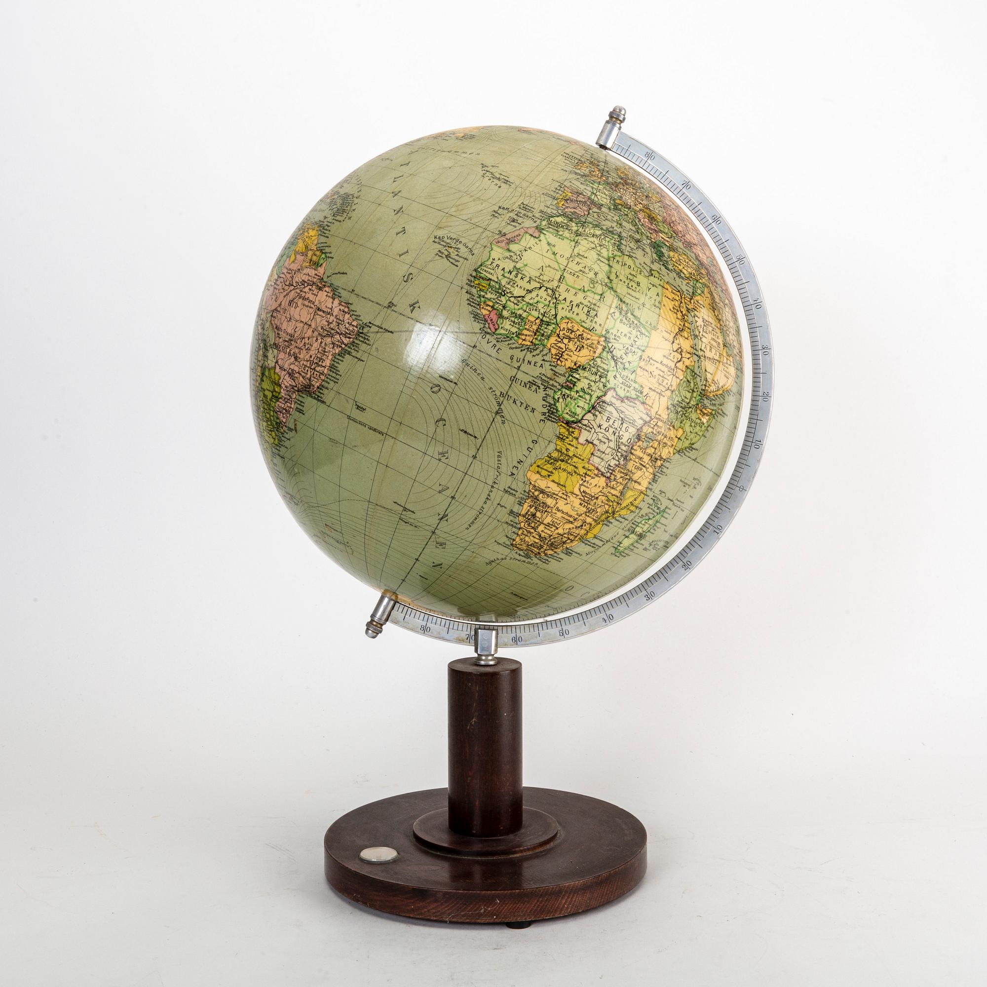 A globe, Columbus, Edwin Hammar, Stockholm, first half of the 20th Century.