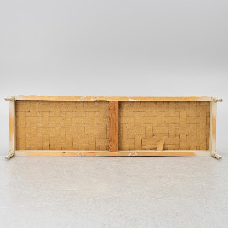 Soffa, gustaviansk stil, 1900-talets andra hälft.