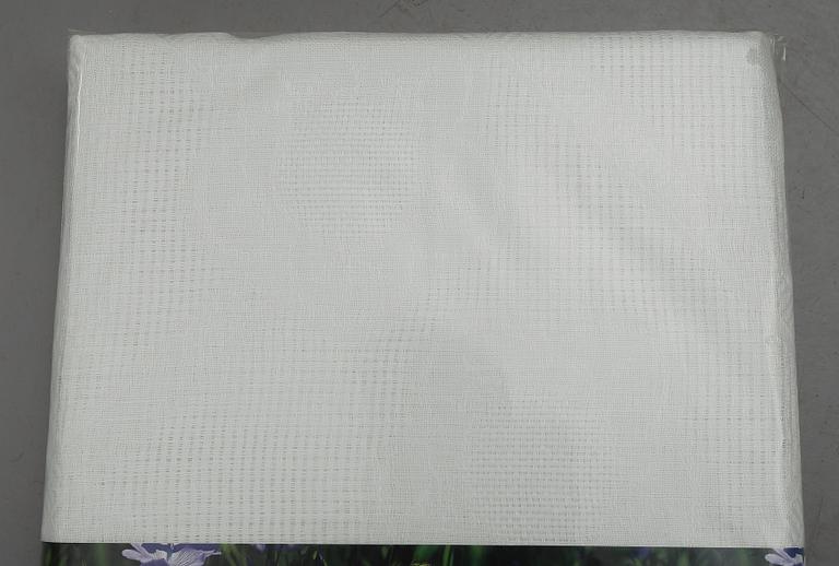 DUKAR, 2 st, linne, No 071, "Etamine", Fingal Irish Linen.