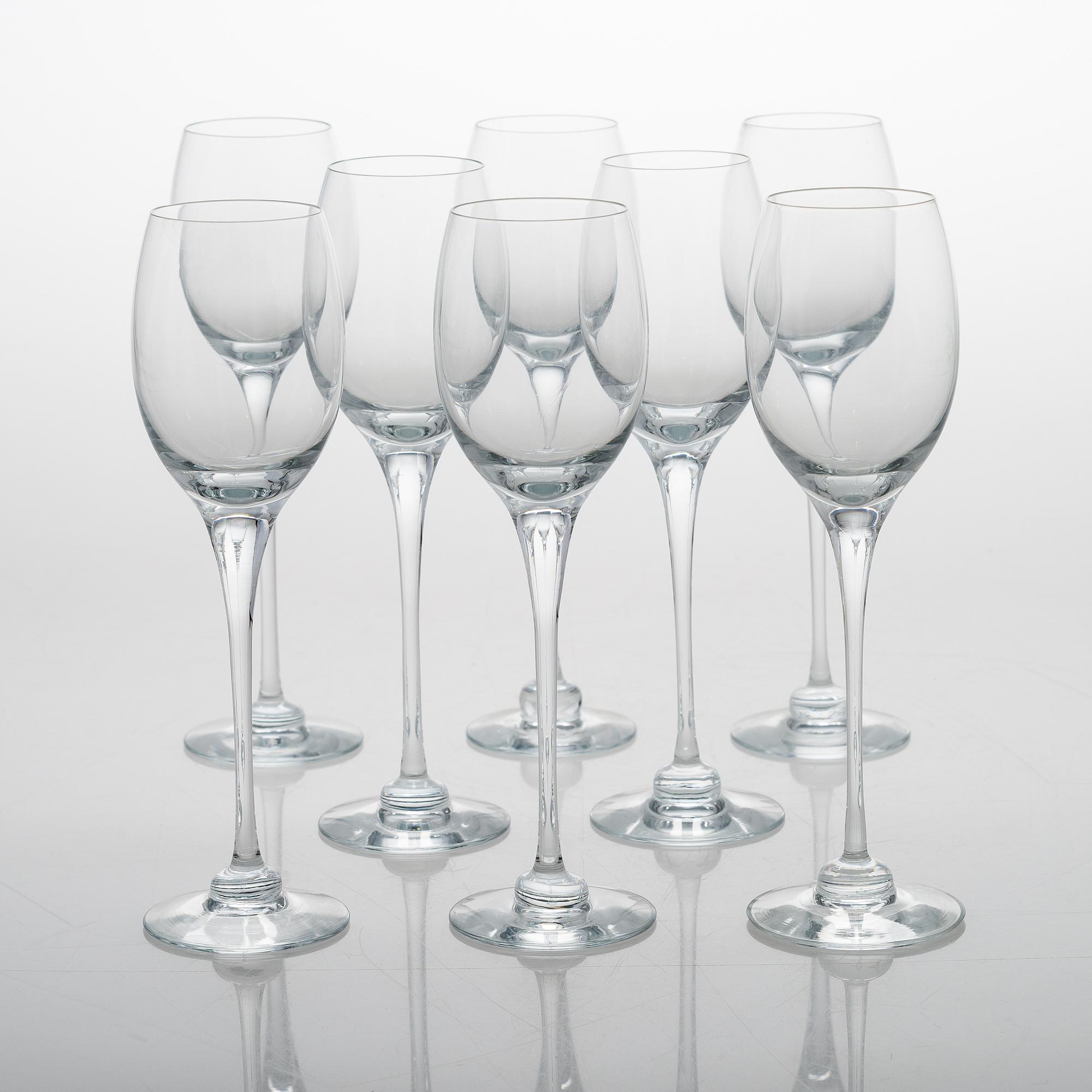 HEIKKI ORVOLA, A 51-piece set of 'Aurora' glassware for Iittala.
