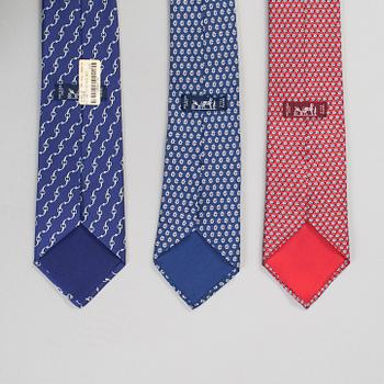 HERMÈS, ties, 3 pieces.