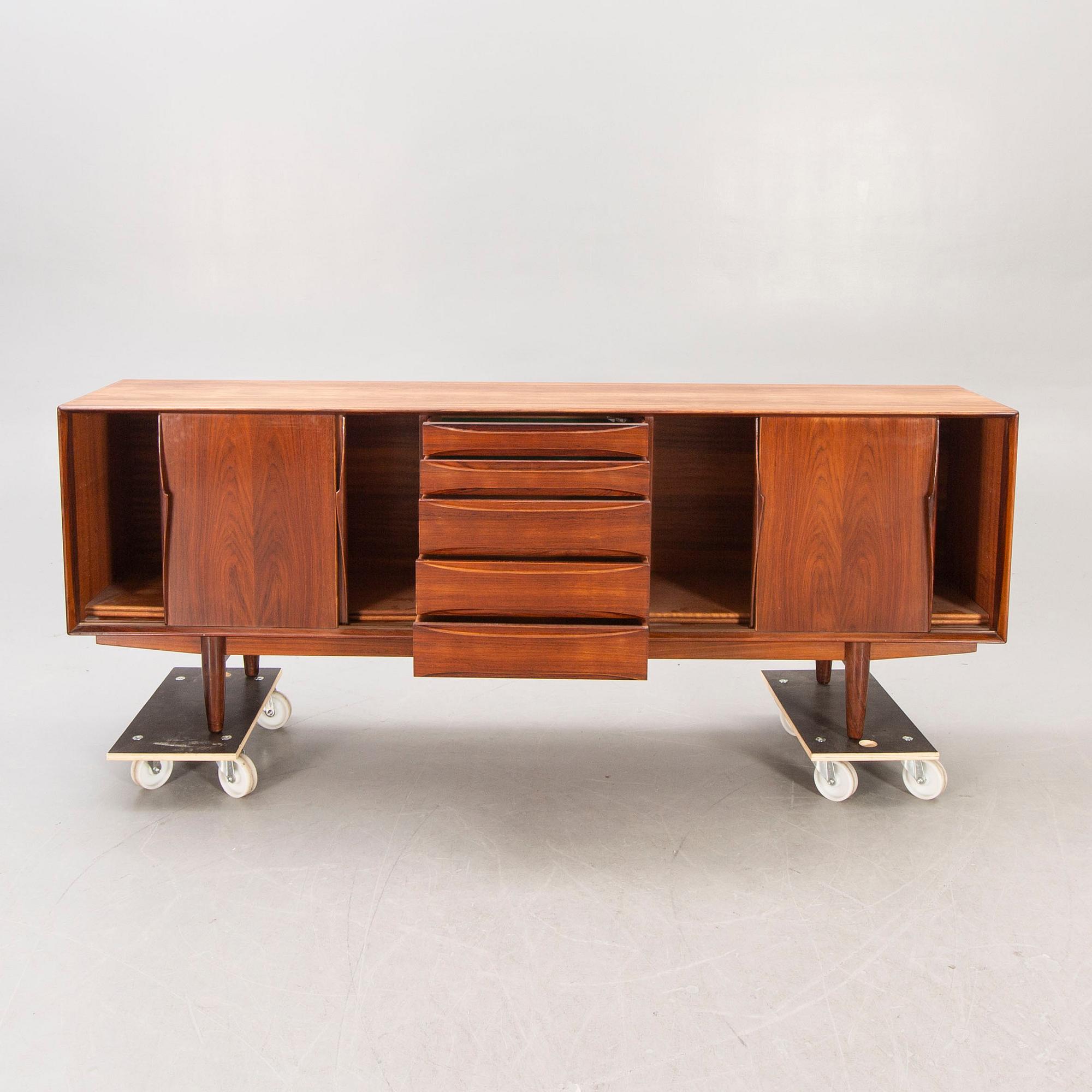 Sideboard, Skovby mobler Danmark 1900-talets mitt.