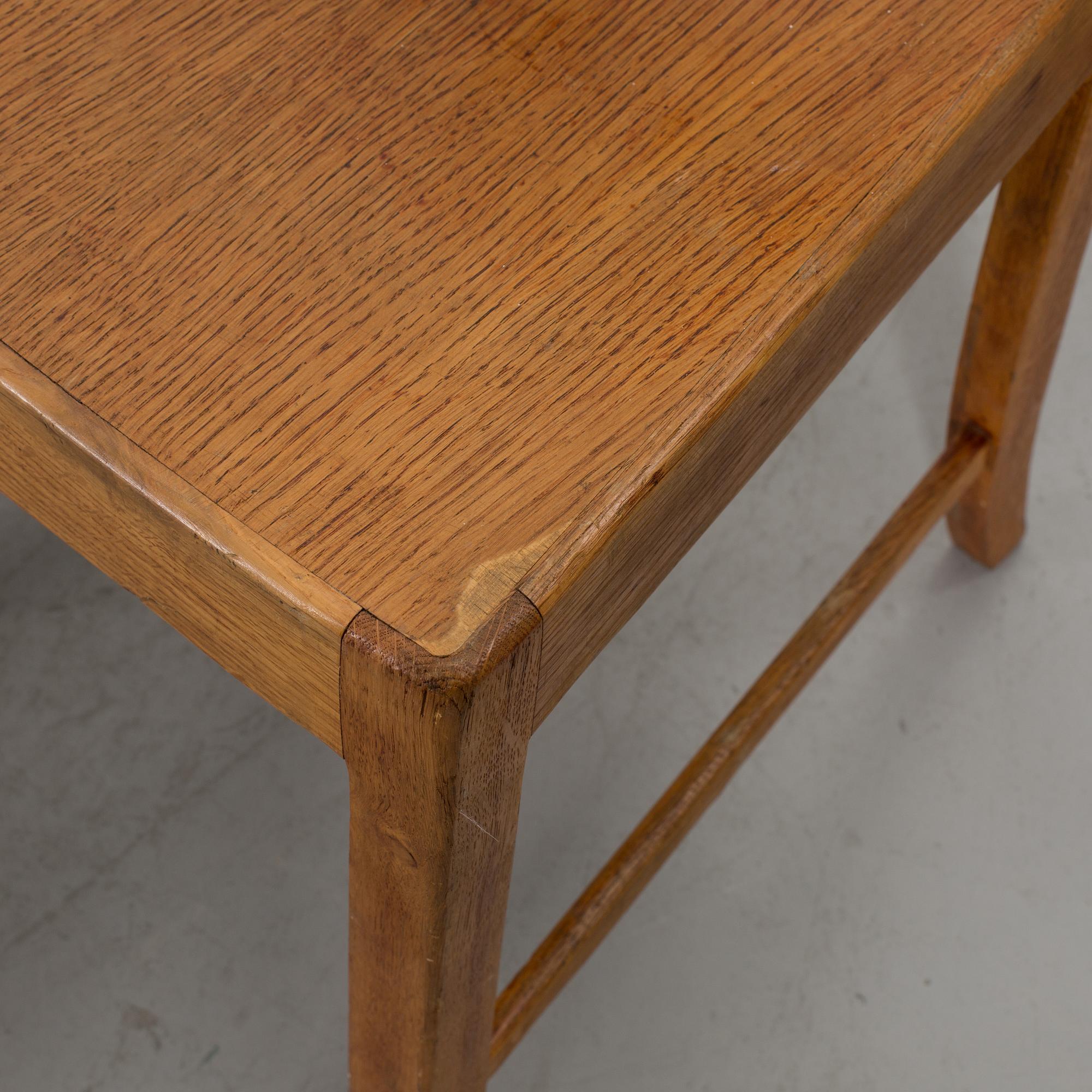 FOUR EARLY 20TH CENTURY CHAIRS.