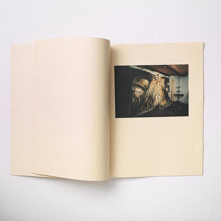 Enzo Cucchi, "Album La Scimmia".