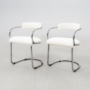 Karmstolar, ett par, 1900-talets andra hälft.