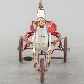 Leksakshäst/trampbil, 1900-talets mitt.