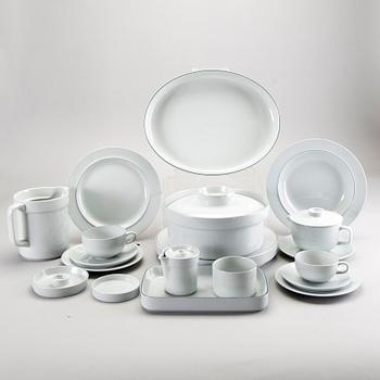 Grethe Meyer, "Blue Edge", tableware, 100 dlr, Royal Copenhagen and Aluminia.