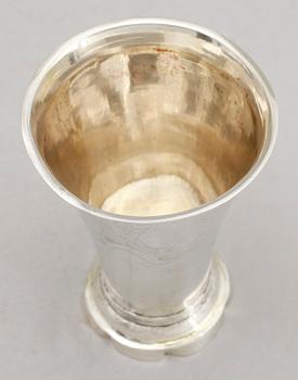 BÄGARE, silver, Carl Fredrik Seseman, Arboga 1803. Vikt ca 102 g.