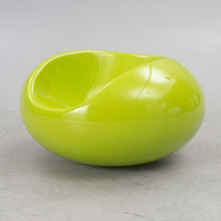 Eero Aarnio, armchair "Pastilli", 2022.