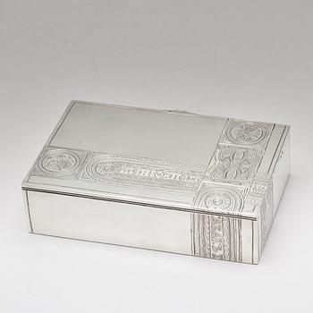 Cigarrask/skrin, icke identifierad mästare, silver, Moskva 1908-1917.