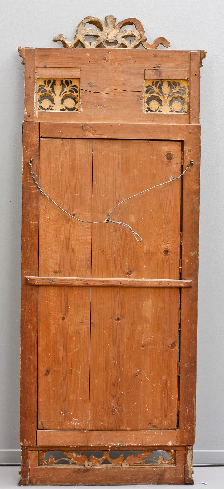 SPEGEL. Stockholmsarbete, 1700-talets slut. Gustaviansk.