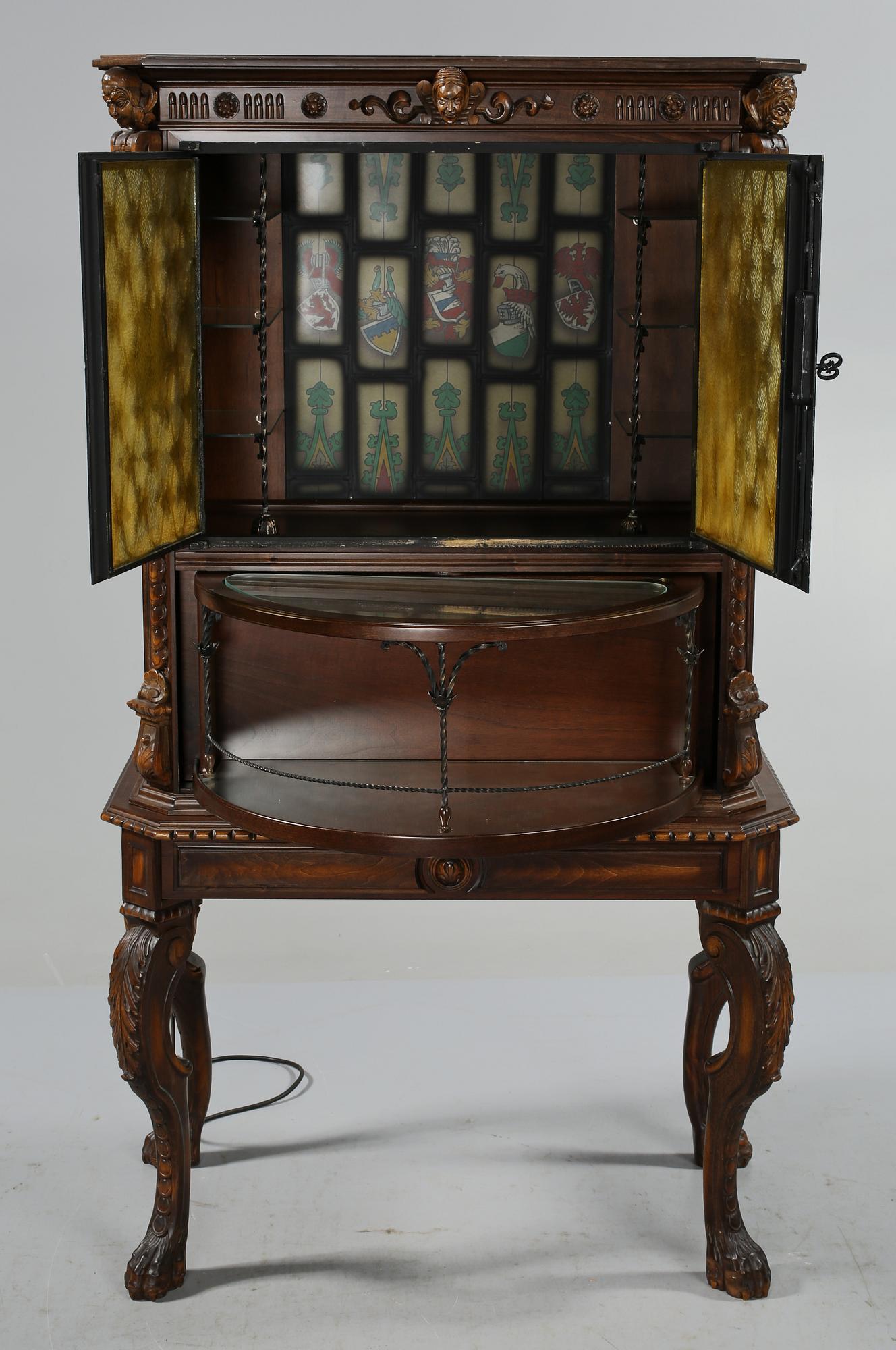 BARSKÅP, barockstil, 1900-talets andra hälft.