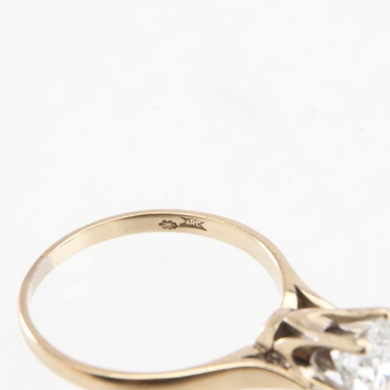 Solitaire ring 14K white gold with a diamond approx. 1.23 ct.