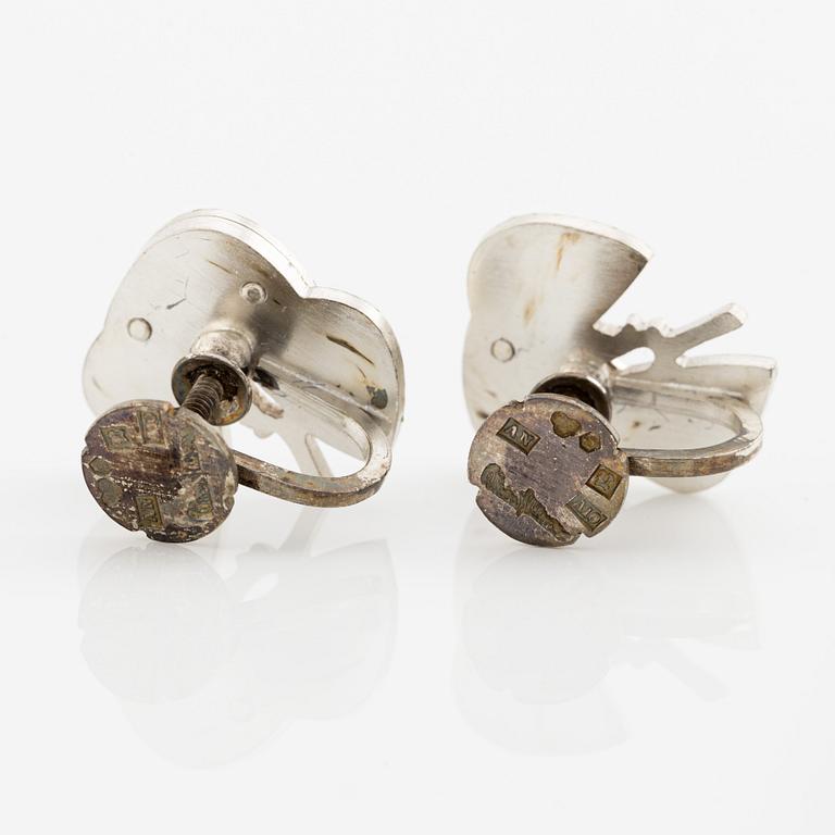 Wiwen Nilsson, a pair of silver earrings, Lund 1975.