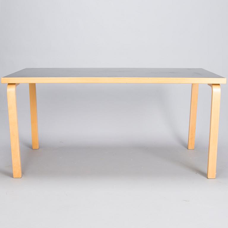 ALVAR AALTO, a late 20th century  '81A', table for Artek.