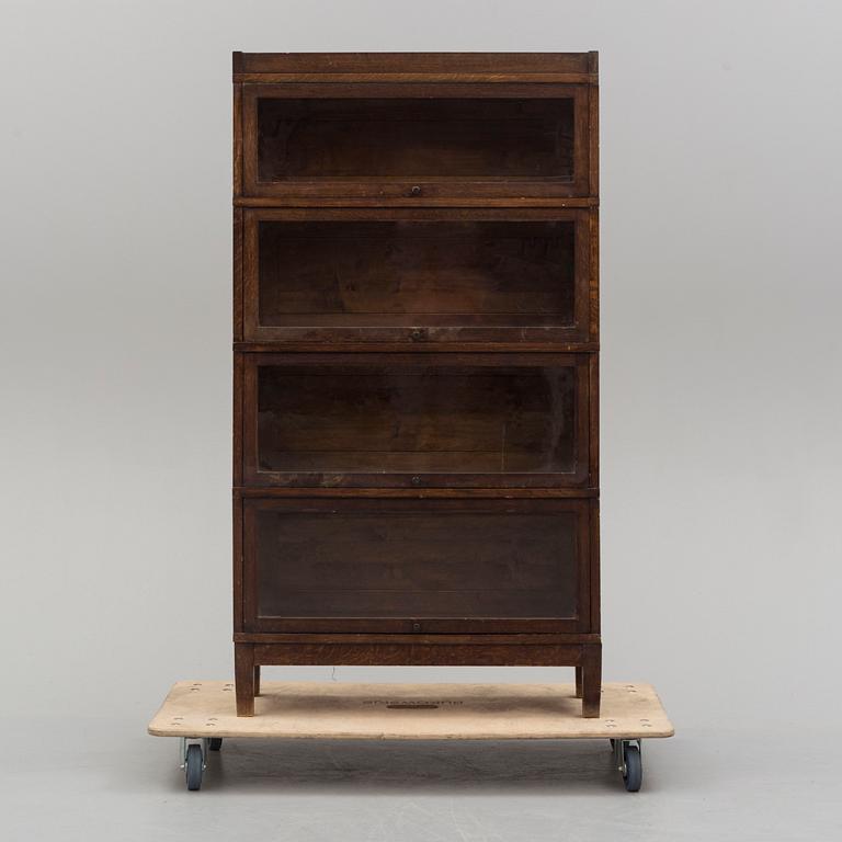 A book cabinet named from Carl Malmsten.