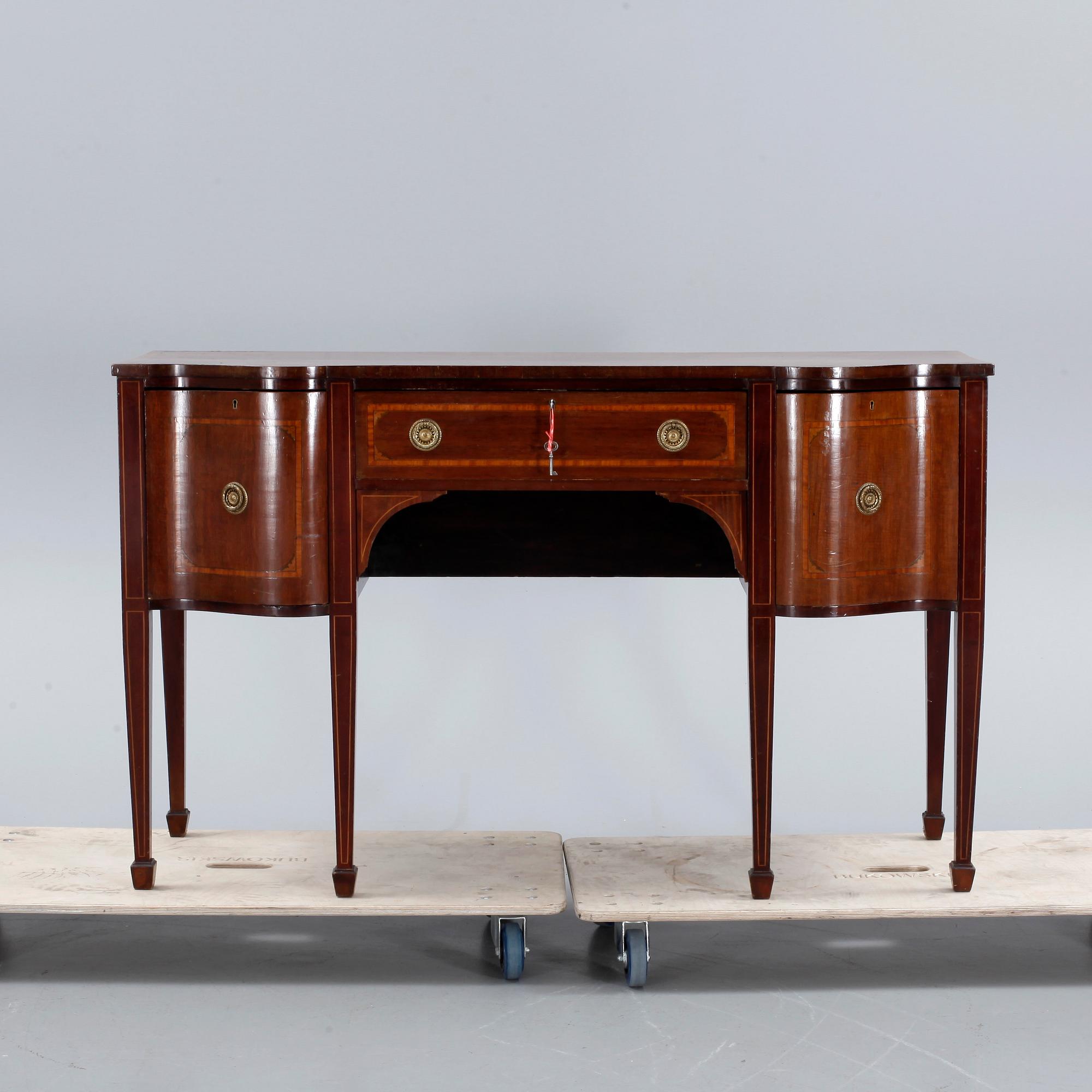 SIDEBOARD, England, 1800-tal.
