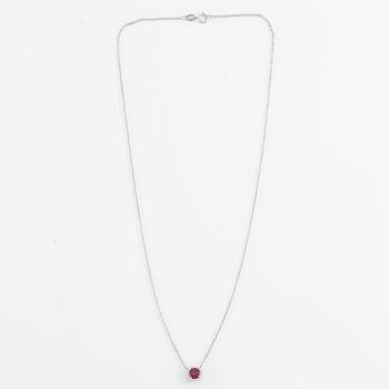 Necklace, 18K white gold with ruby and brilliant-cut diamonds.