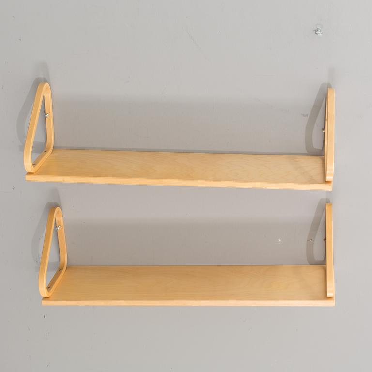 ALVAR AALTO, 2 st hyllor, "modell 112B", Artek.
