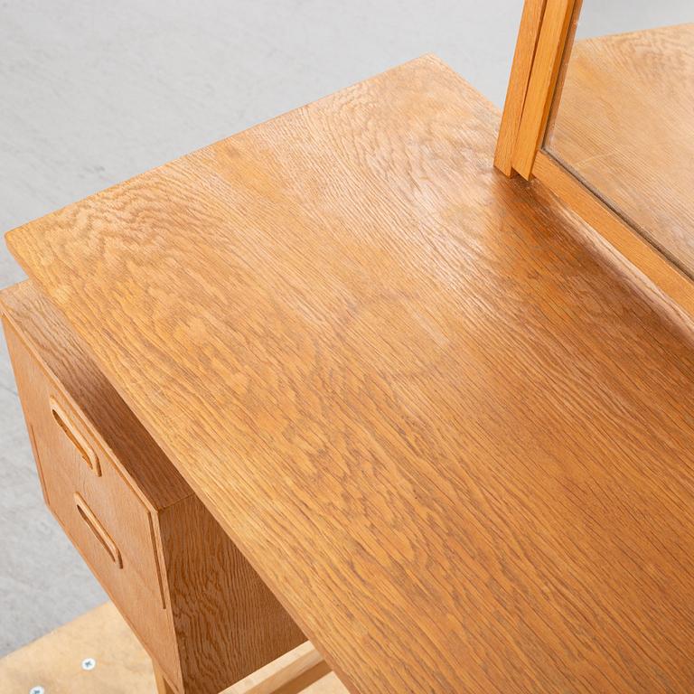 An oak dressing table, Glas&Trä, 1961.