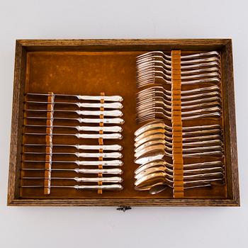 ATERINSARJA, n. 112 osaa, hopeaa, "Chippendale", Kultakeskus, Hämeenlinna 1983. Puulaatikossa.