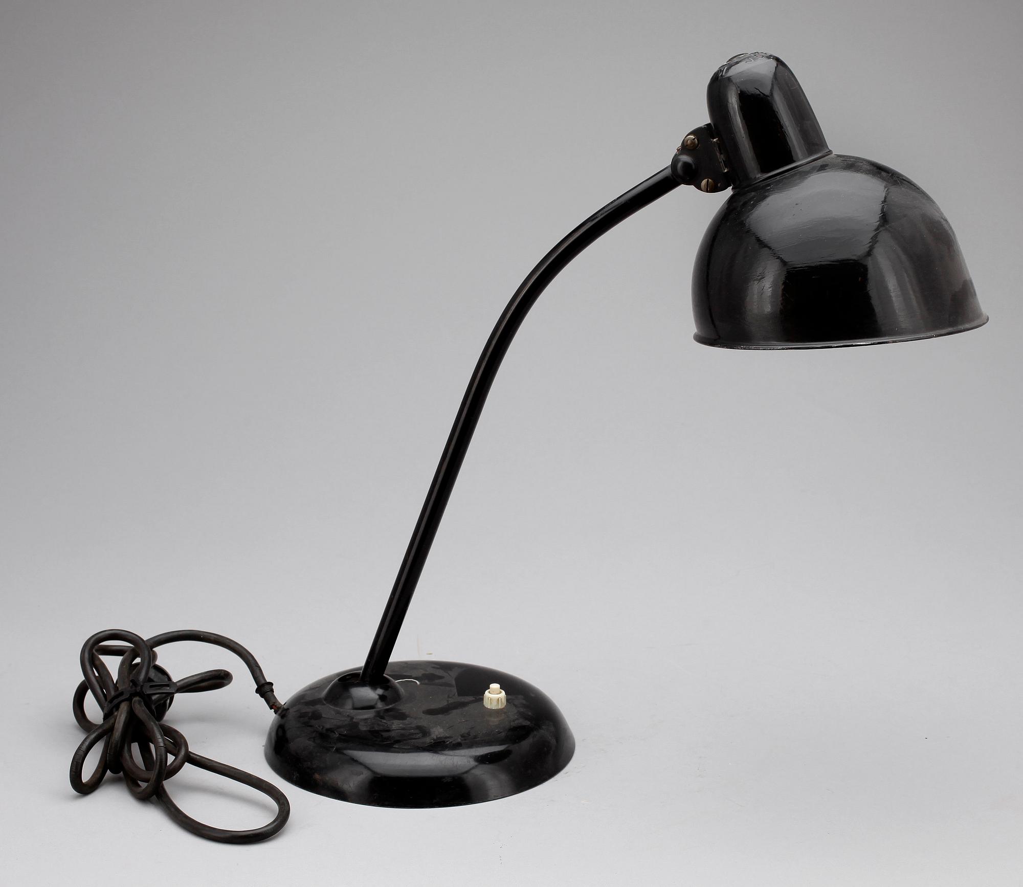 BORDSLAMPA, modell nr 6556, Christian Dell, Gebr. Kaiser Dell, Tyskland, formgiven 1934.