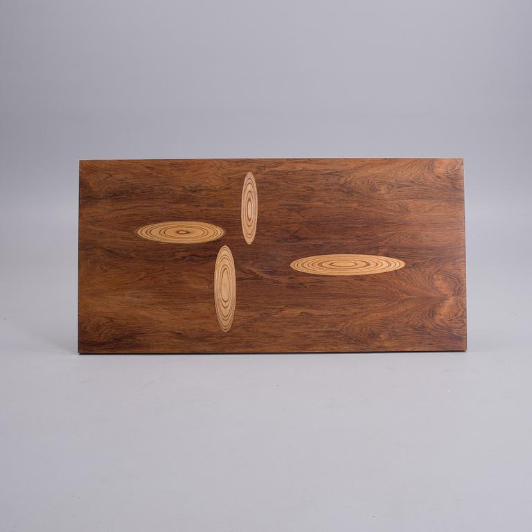 TAPIO WIRKKALA, BORD. Brännmärkt Tapio Wirkkala, Asko, Made in Finland. 1960-tal.