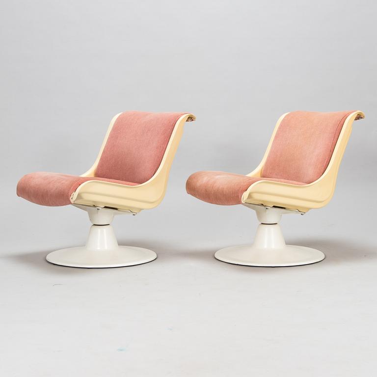 Yrjö Kukkapuro, fåtöljer, ett par, "C-Saturnus", Haimi, 1970-talets slut.