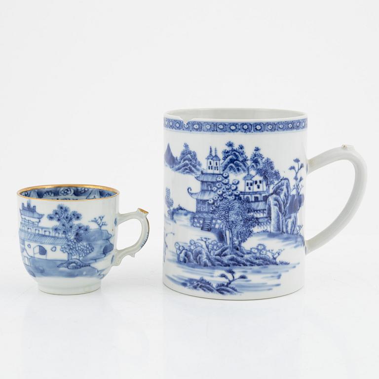 Seven pieces of porcelain, China, 18th-20th century.