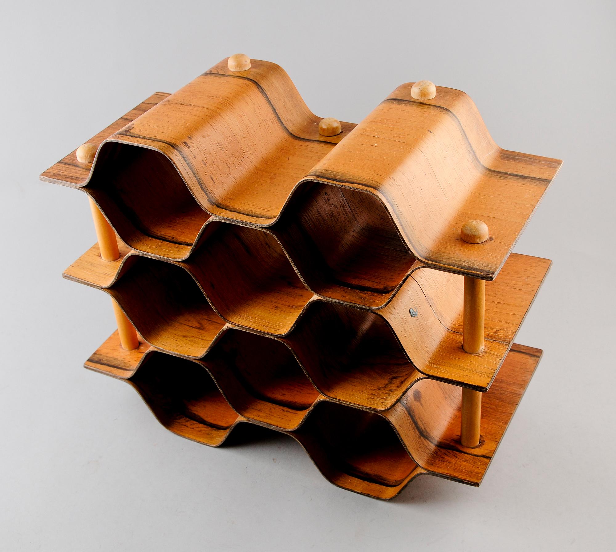 VINSTÄLL, teakfaner, design Torsten Johansson, 1960-tal.