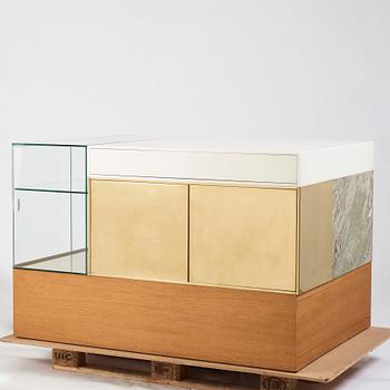 Mats Theselius, & Andreas Roth, unik, "The Object unit - A Poetry in Steel, Glass, Stone, Wood and Plastic" Minus 10, Sverige 2010.