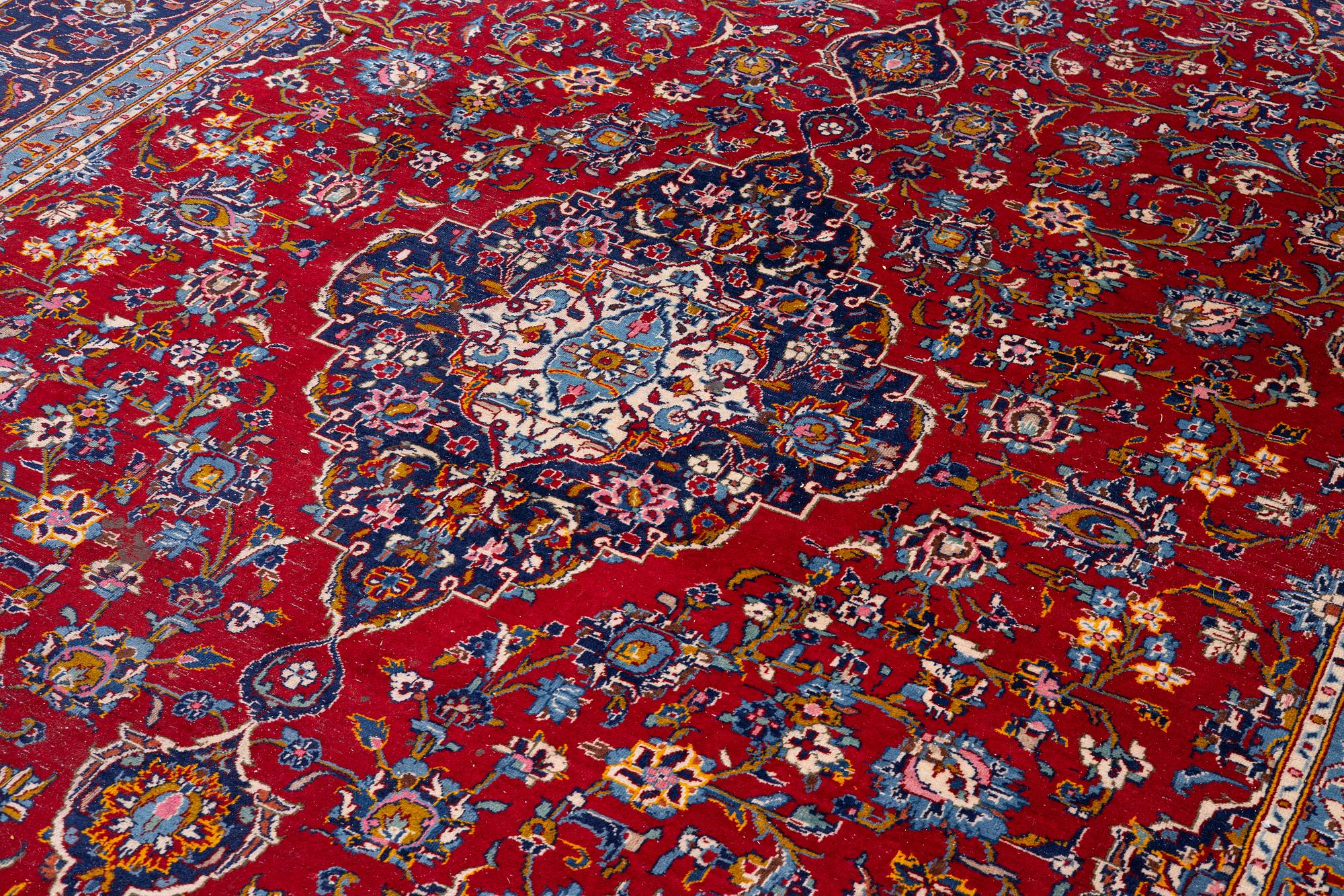 Carpet, Keshan, approx. 400 x 295 cm.