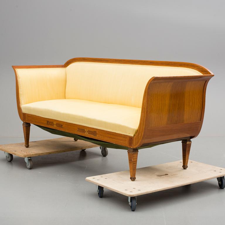 SOFFA, 20-talsklassicism, 1920-tal.