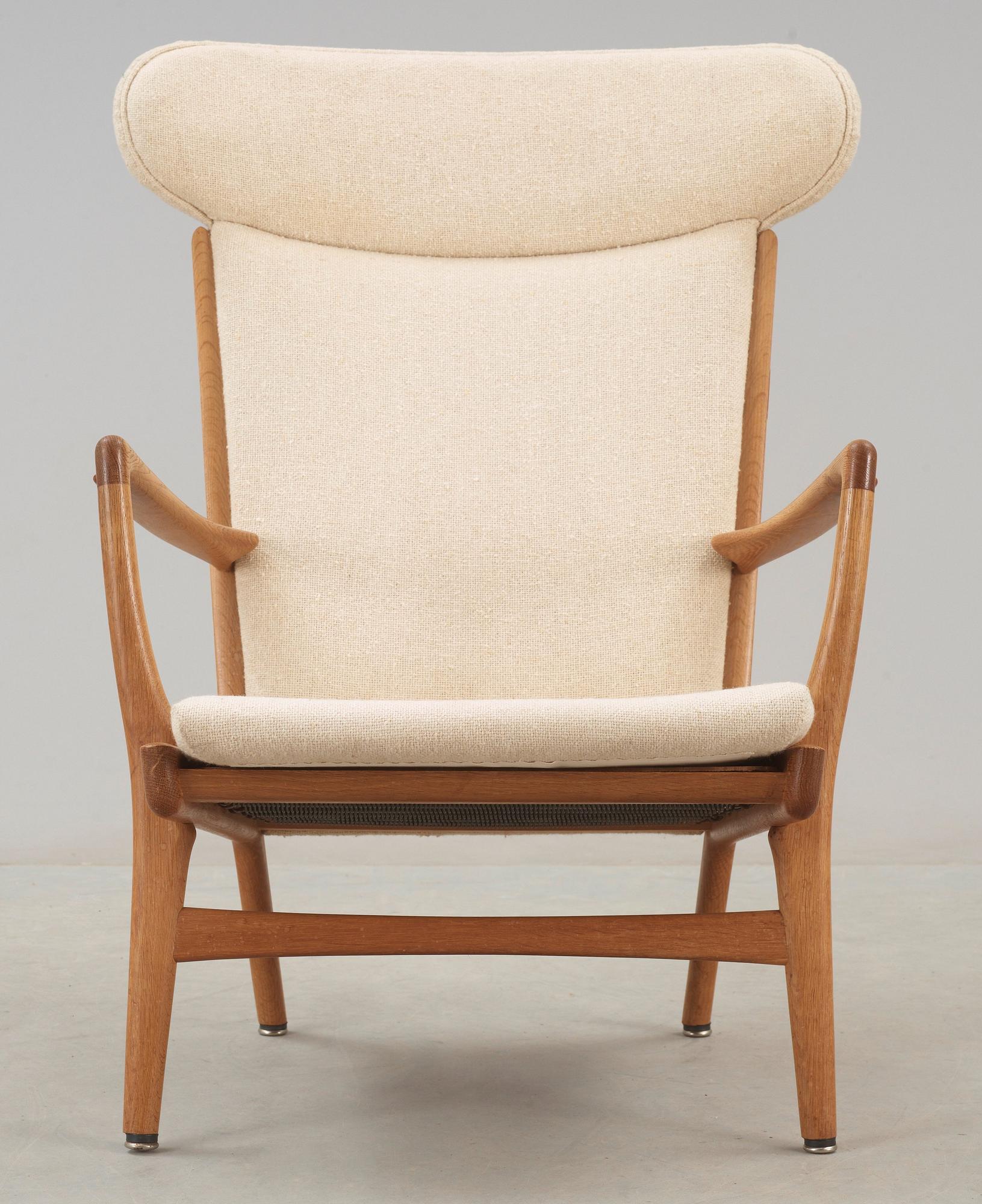 A Hans J Wegner "AP-15" oak armchair, AP-stolen, Denmark 1950-60's.